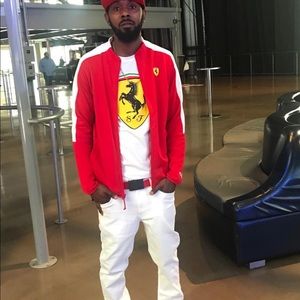 Meet your Posher, Harold